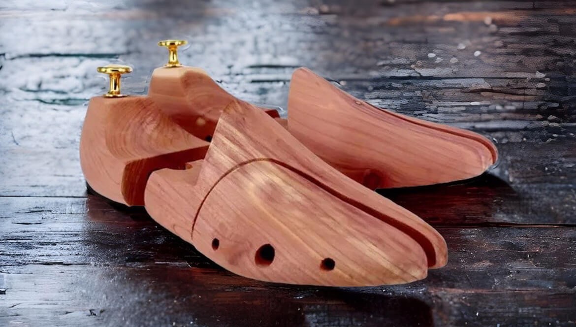 Cedar elements shoe new arrivals tree